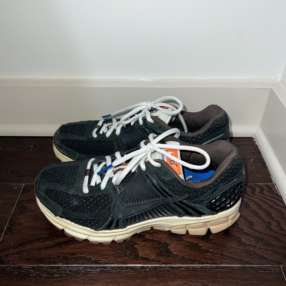 Nike Vomero Sneakers